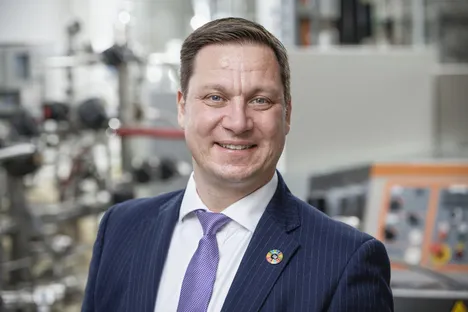 Prof. Dr. Thomas Brück